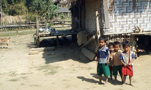 ミャンマーの風景 - 子どもたち