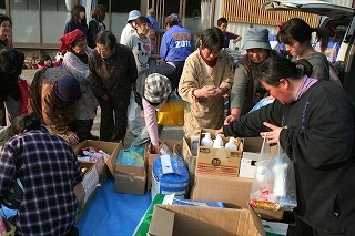 東日本大震災　被災者支援
